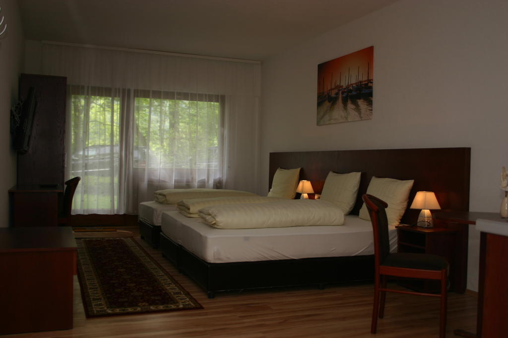 Apartment Traube Bad Urach Eksteriør billede